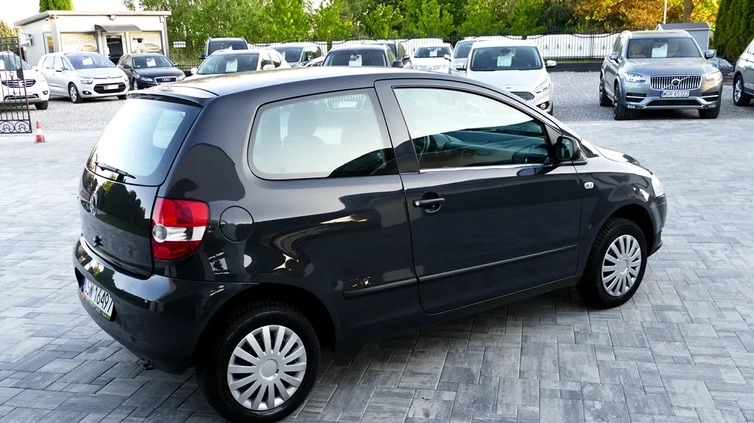 Volkswagen Fox cena 7500 przebieg: 185000, rok produkcji 2007 z Miłomłyn małe 407